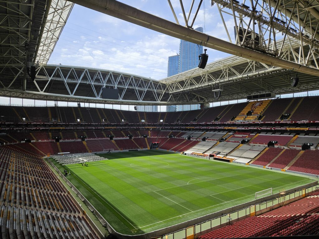 Galatasaray vs Barcelona Prediction: Champions League 2026/27